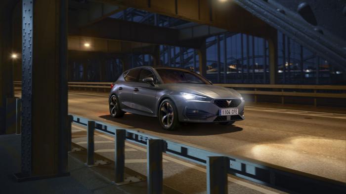 Cupra Leon: Με νέους κινητήρες από 28.890 ευρώ 